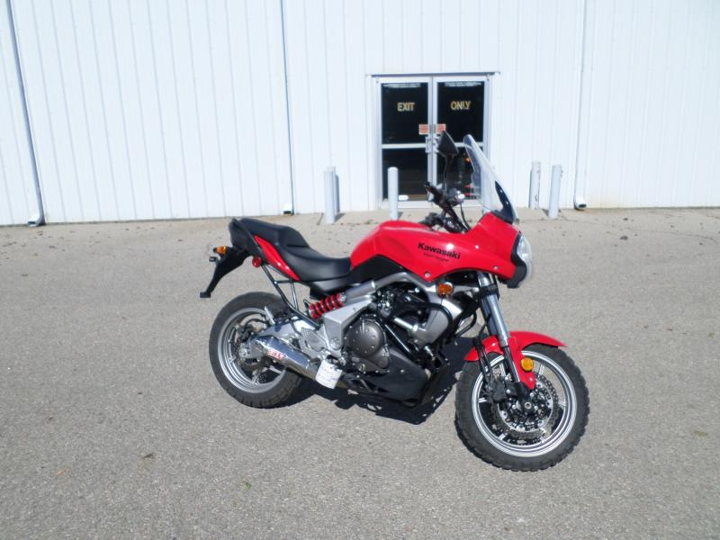 Motorcycle dealers are bad at photos